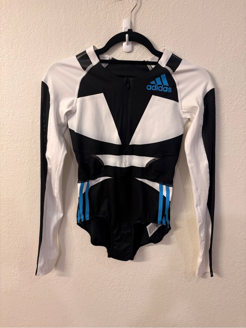 Adidas 2022 Pro Elite Team Speedsuit NWT XS with Shorts